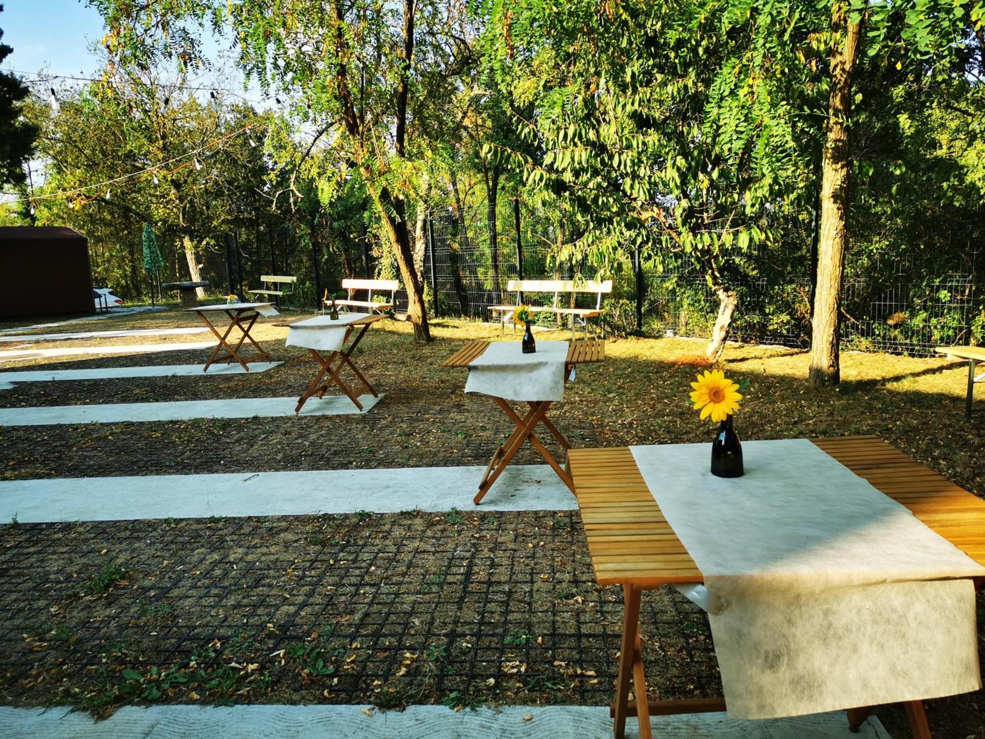 Komen Krasen Kras 104 Resort מראה חיצוני תמונה